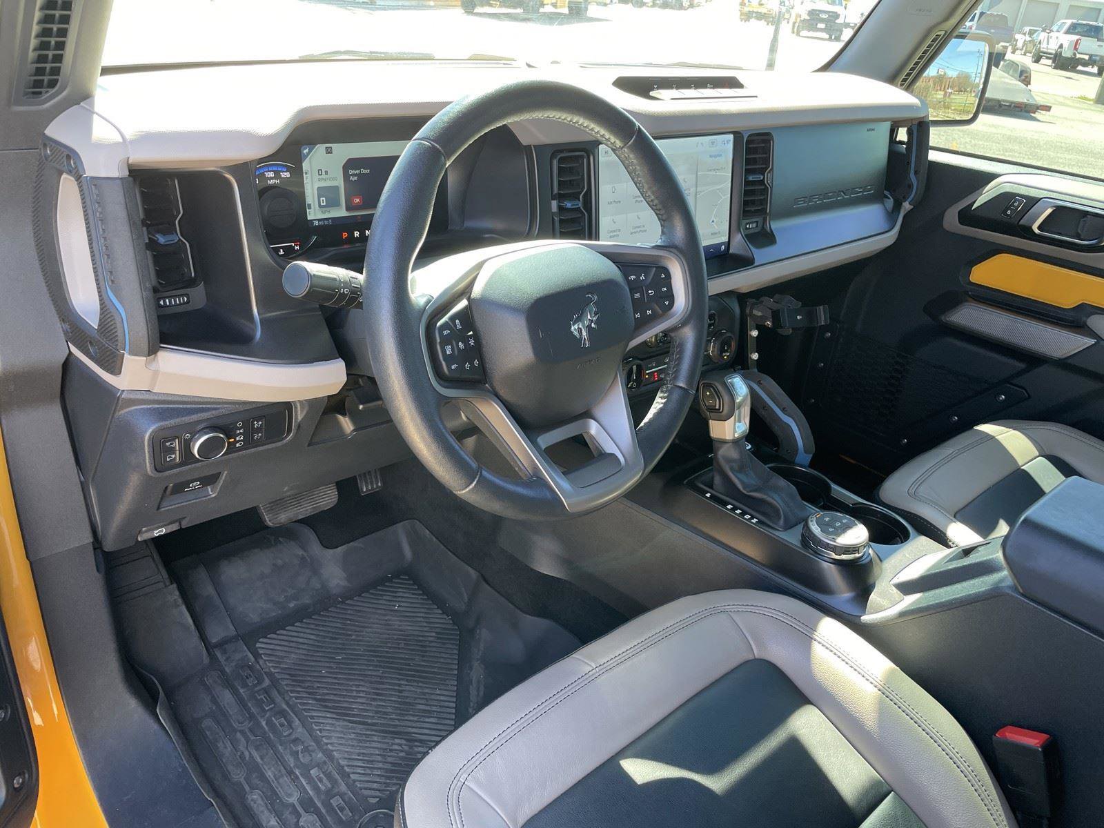 Used 2022 Ford Bronco Wildtrak image 13