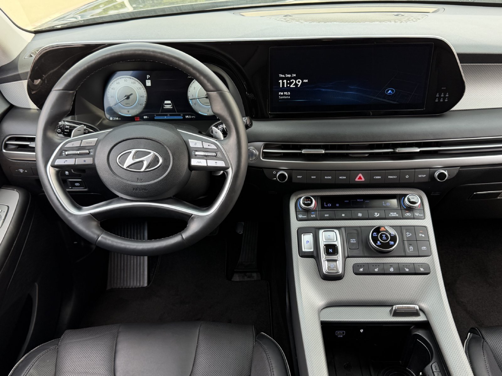 Used 2025 Hyundai Palisade SEL AWD/4WD image 13