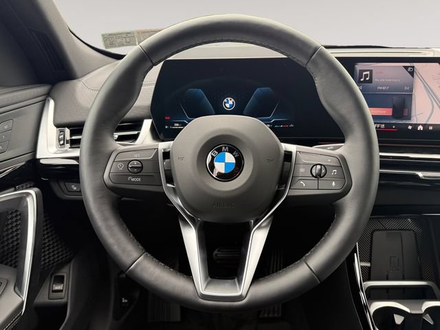 New 2026 BMW X2 xDrive28i w/ Technology Package AWD/4WD image 12