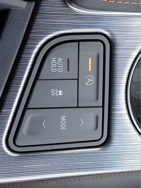 Used 2025 Cadillac CT4 Sport AWD/4WD image 22