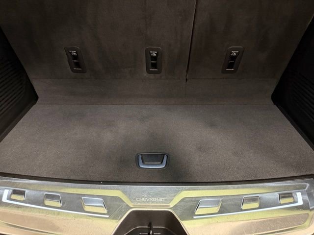 Used 2023 Chevrolet Tahoe High Country w/ LPO, Illumination Package AWD/4WD image 25