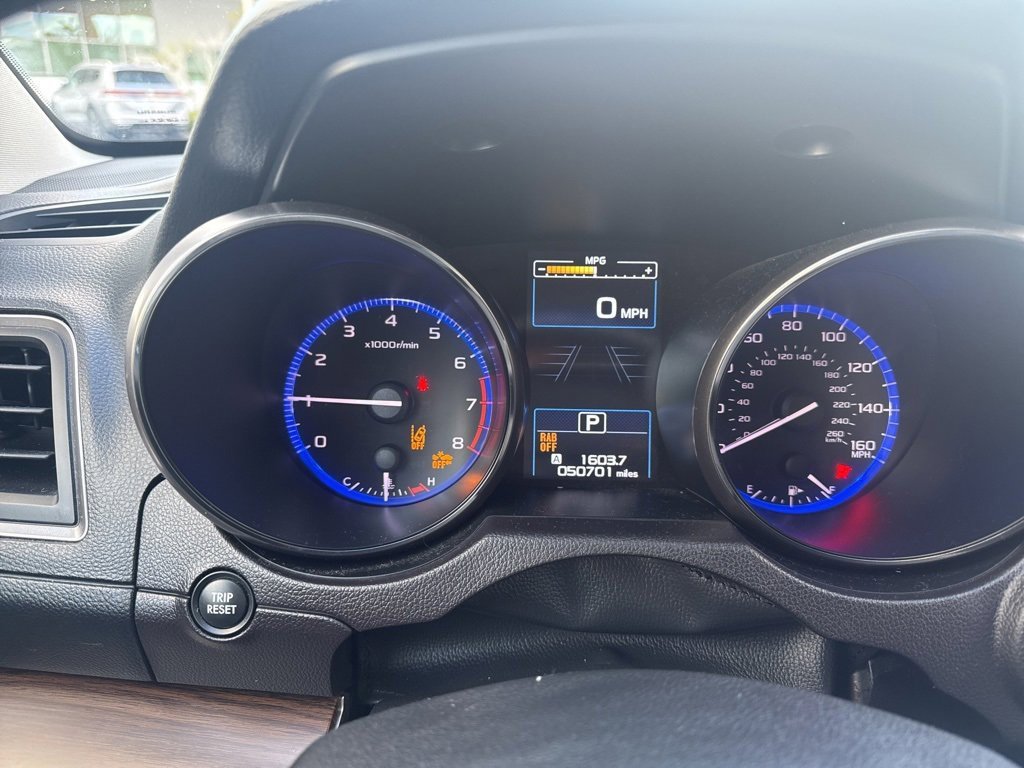 Used 2017 Subaru Outback 3.6R Touring image 6