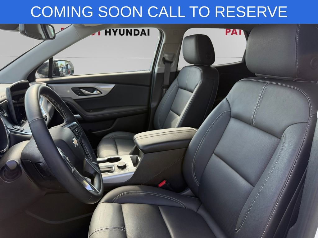 Used 2024 Chevrolet Blazer LT w/ Midnight/Sport Edition FWD image 9