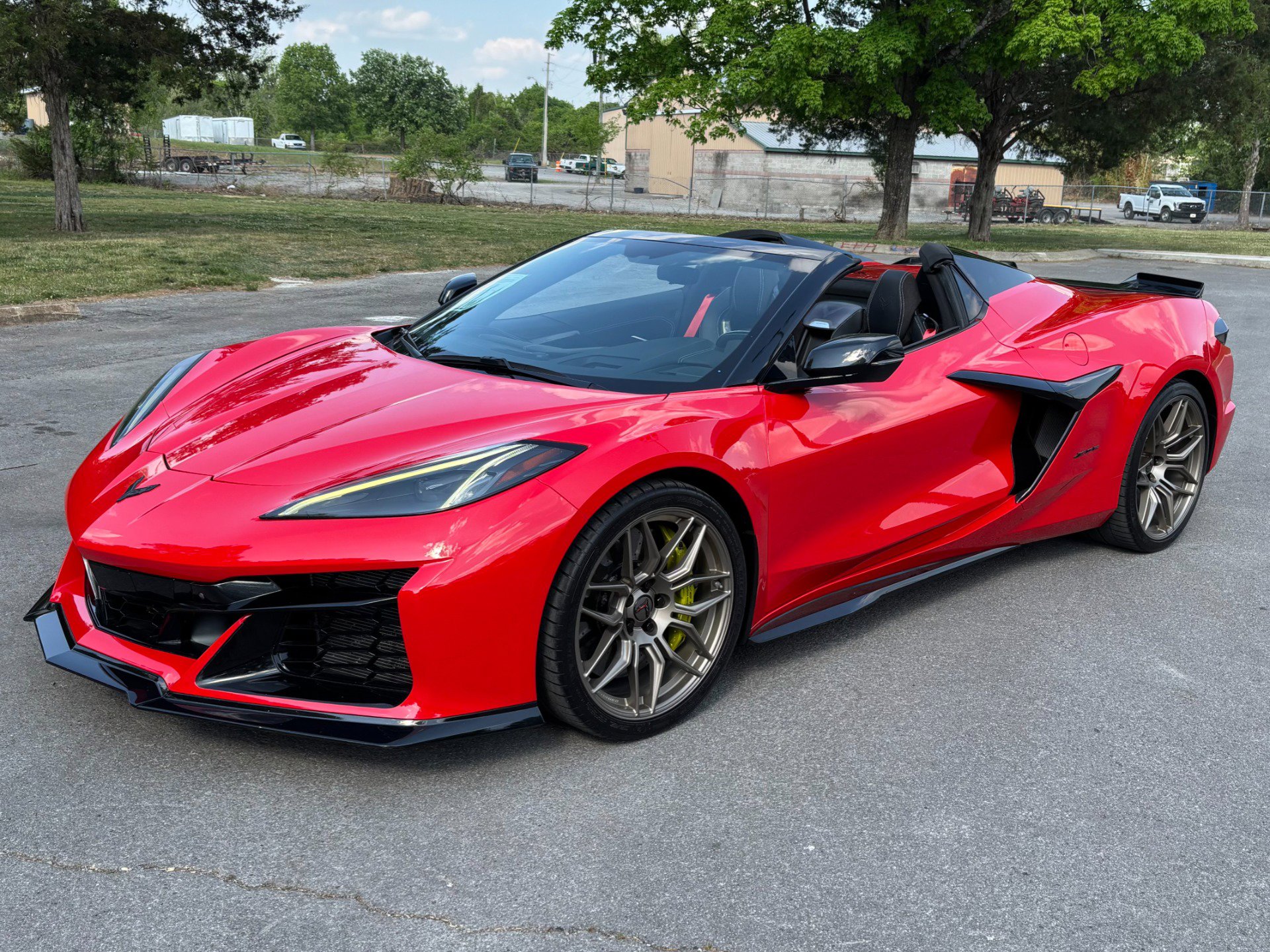Used 2023 Chevrolet Corvette Z06 w/ Stealth Interior Trim Package RWD image 11