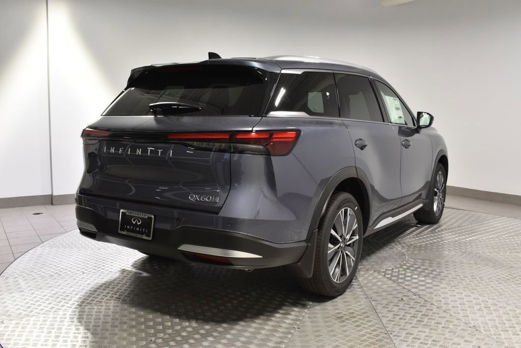 New 2026 INFINITI QX60 Luxe w/ Family Package image 3