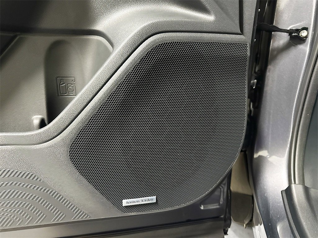 New 2025 Subaru Forester Touring image 17