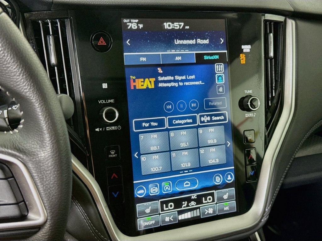 Certified 2025 Subaru Outback Premium AWD/4WD image 8