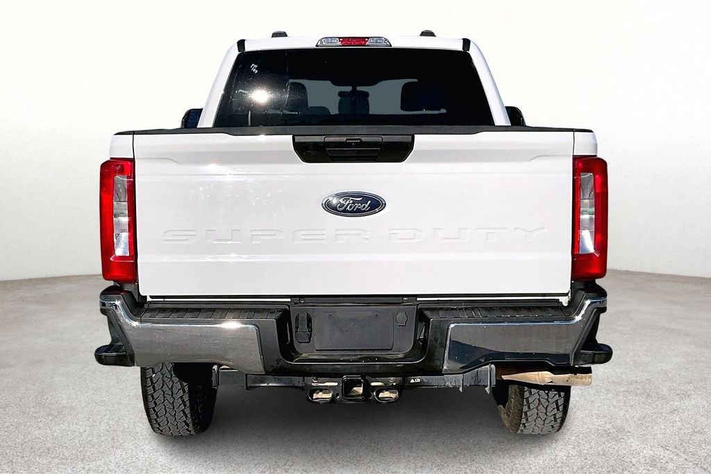 Used 2024 Ford F250 XLT w/ FX4 Off-Road Package image 6