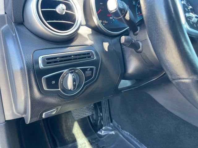 Used 2021 Mercedes-Benz C 300 Sedan image 23