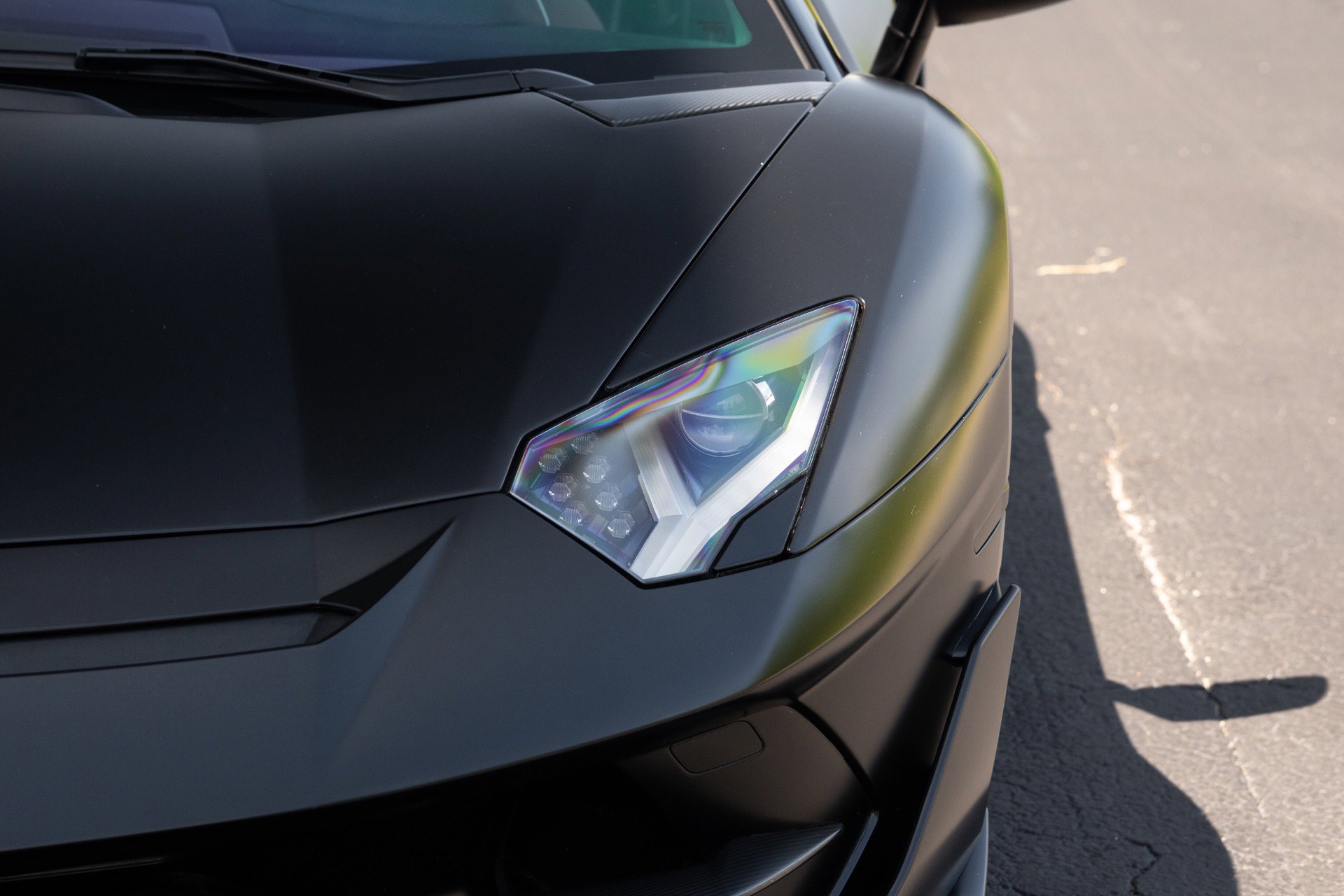 Used 2020 Lamborghini Aventador SVJ AWD/4WD image 34