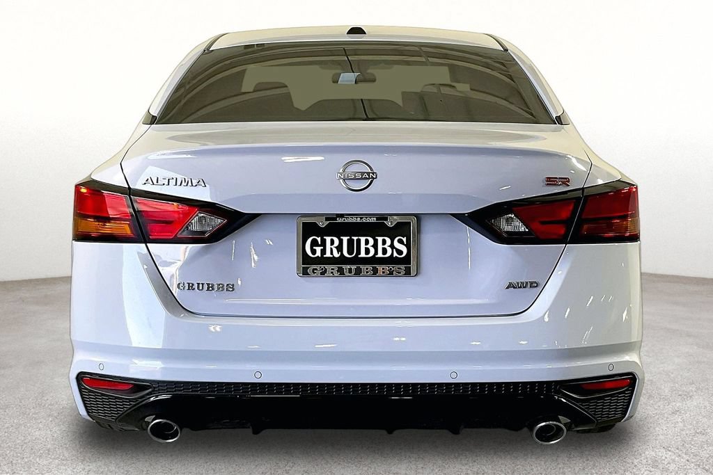 New 2026 Nissan Altima 2.5 SR AWD/4WD image 7
