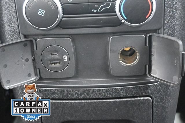 Used 2023 Ford Explorer XLT w/ Equipment Group 202A AWD/4WD image 39