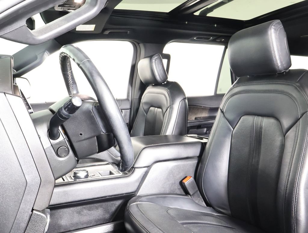 Used 2020 Ford Expedition Max Limited w/ Equipment Group 301A image 7
