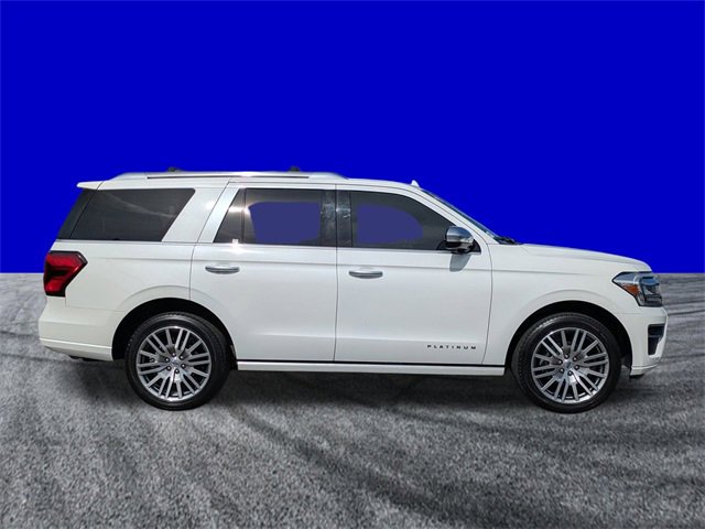 Certified 2022 Ford Expedition Platinum image 3