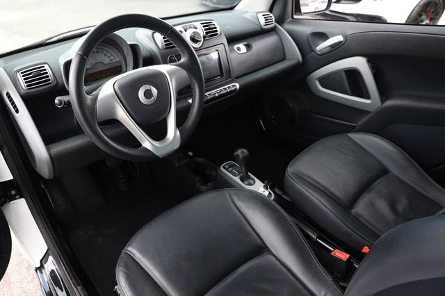 Used 2008 smart fortwo passion RWD image 6