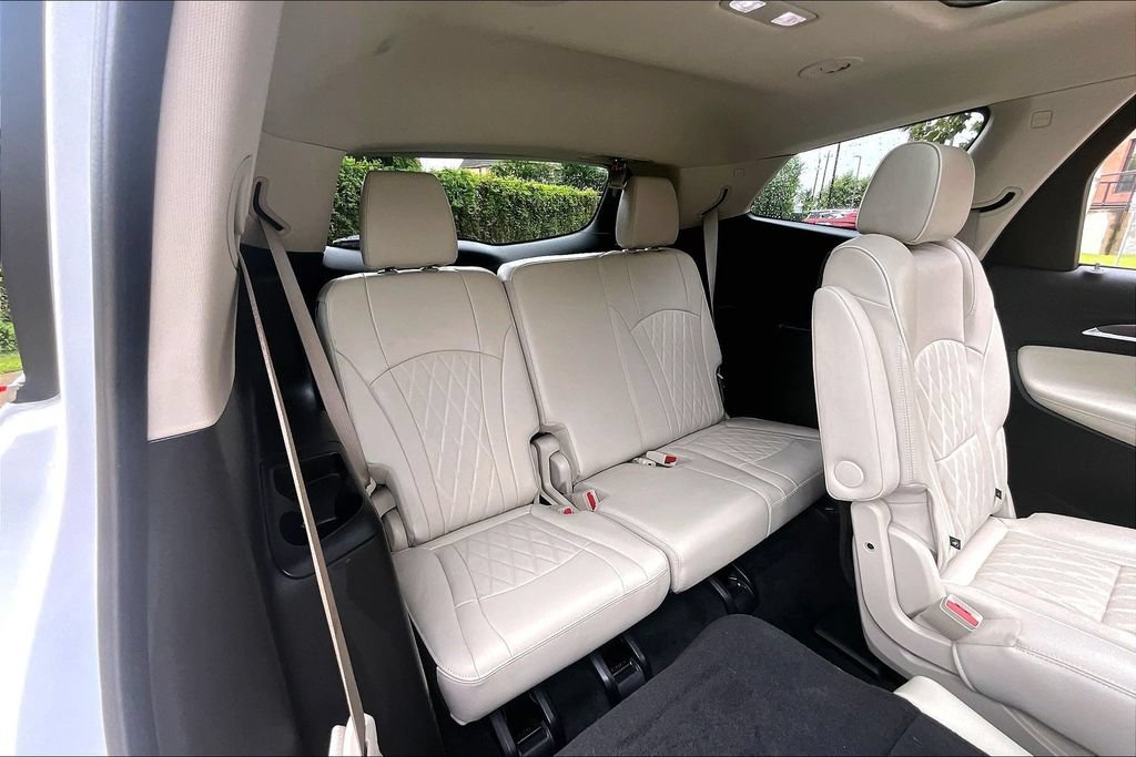 Used 2023 Buick Enclave Avenir w/ Avenir Technology Package FWD image 38