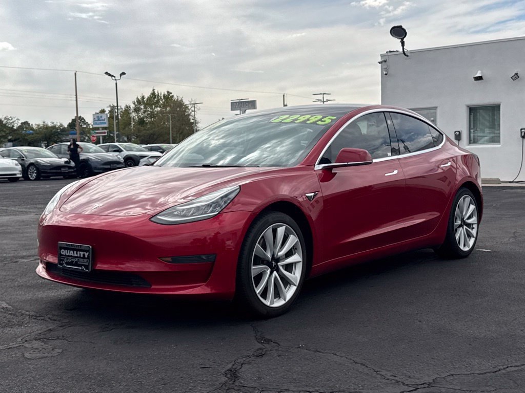 Used 2019 Tesla Model 3 Standard Range Plus RWD image 4