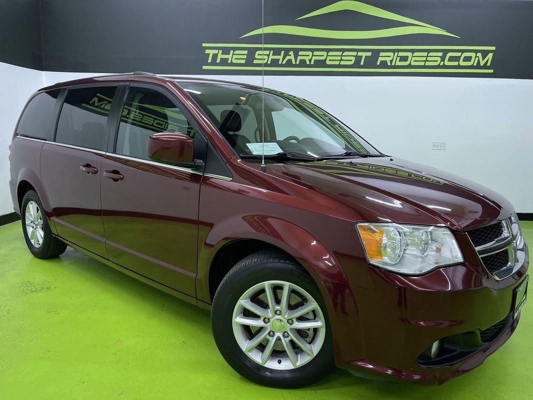 Used 2018 Dodge Grand Caravan SXT image 1
