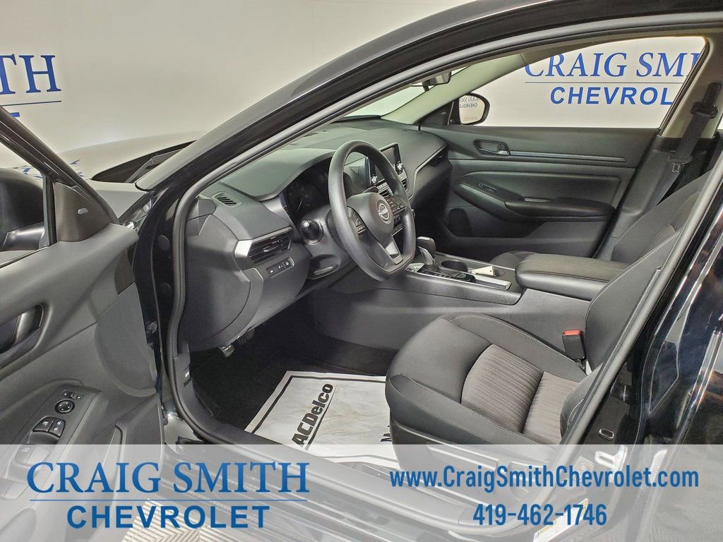 Used 2024 Nissan Altima 2.5 S FWD image 28