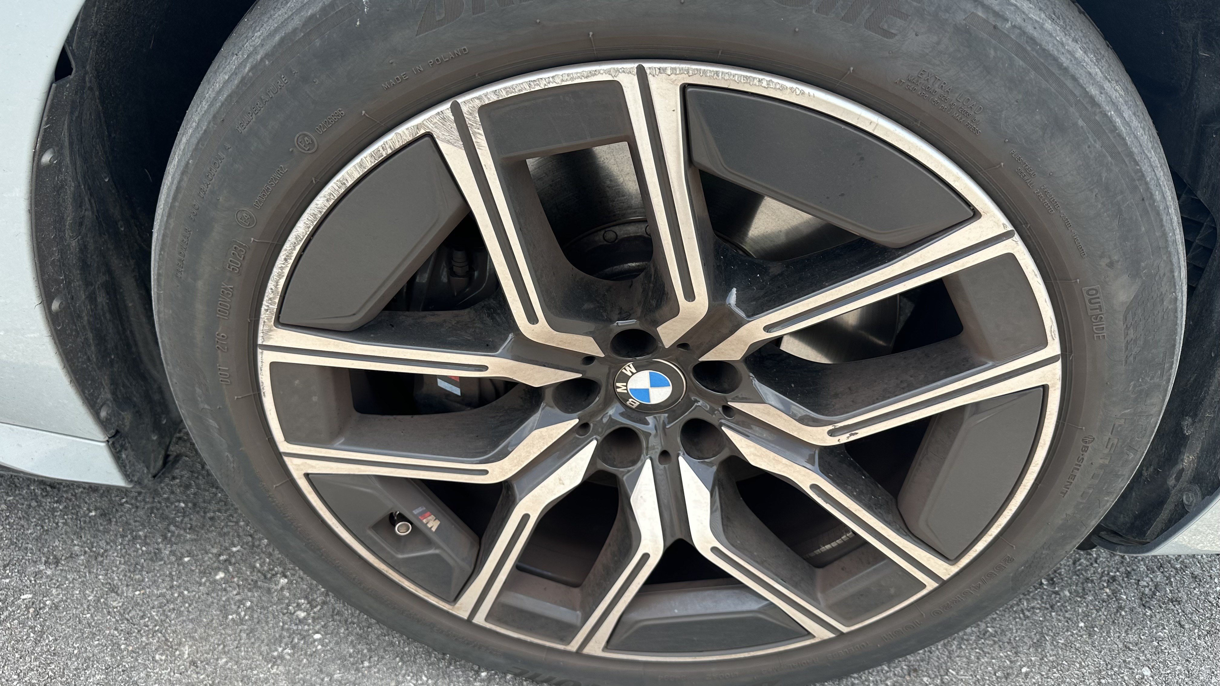 Certified 2024 BMW 760i xDrive AWD/4WD image 15