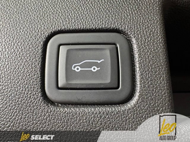 Used 2024 Chevrolet Equinox LT w/ LPO, Floor Liner Package FWD image 13