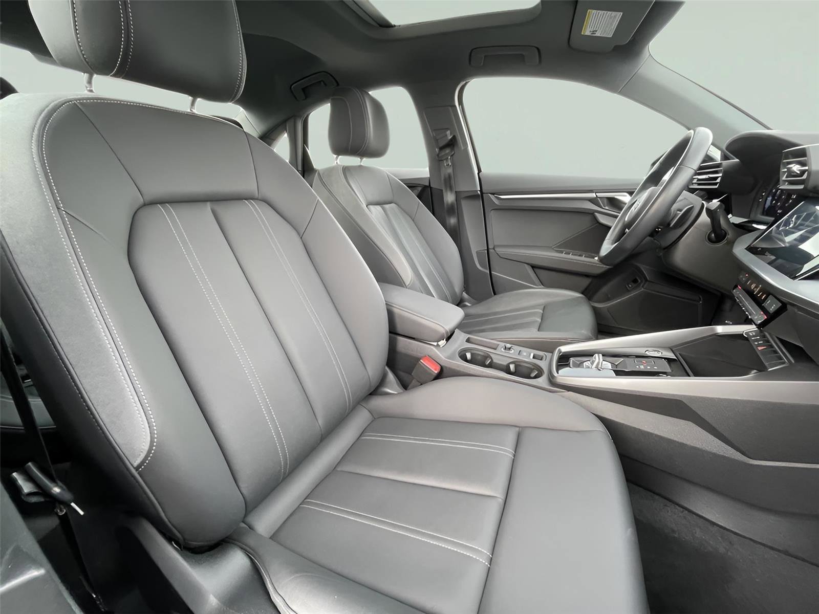 Used 2023 Audi A3 2.0T Premium image 23