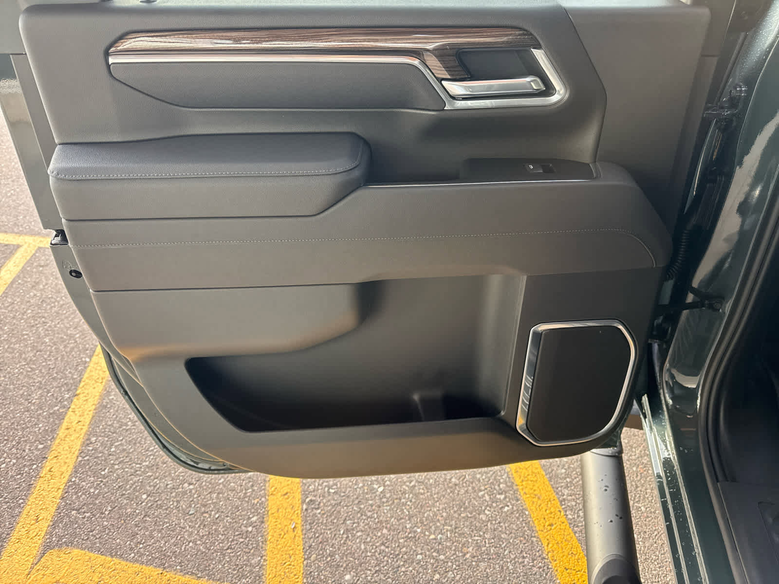 New 2026 Chevrolet Silverado 3500 LT w/ Trail Boss Package image 25