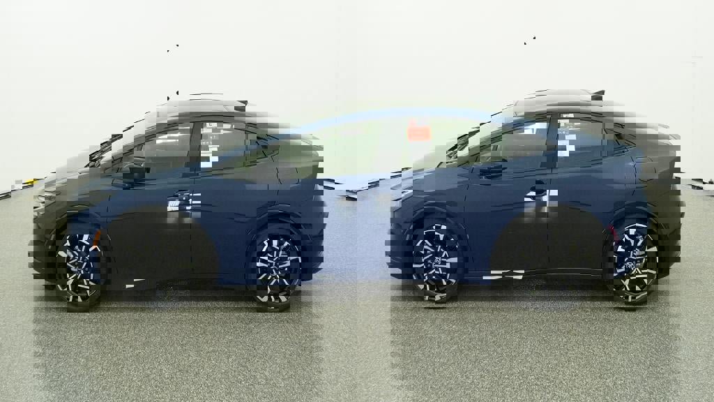 New 2026 Toyota Prius Plug-In Hybrid image 38