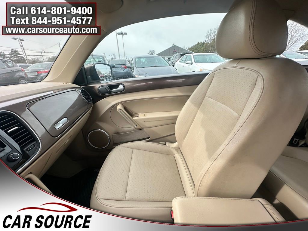 Used 2015 Volkswagen Beetle 1.8T Classic image 14