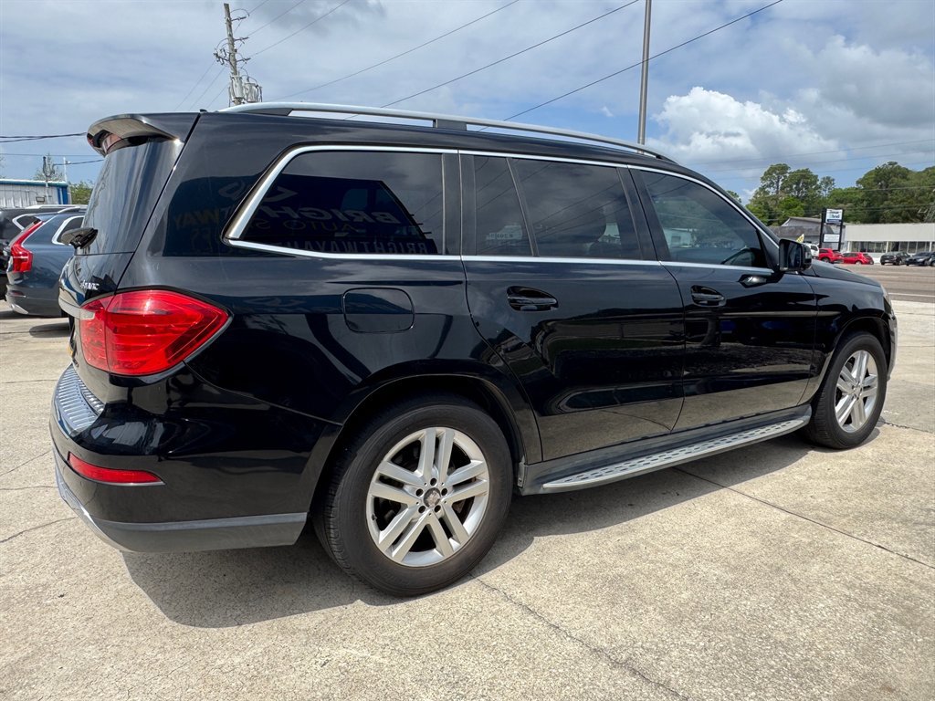 Used 2014 Mercedes-Benz GL 450 4MATIC image 5