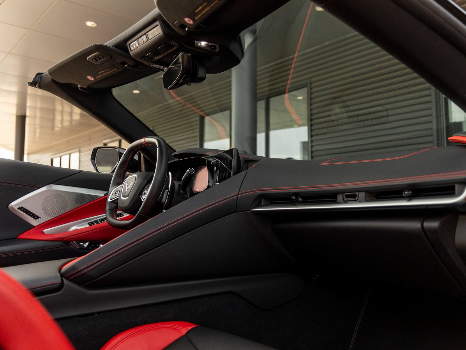 Used 2021 Chevrolet Corvette Stingray Preferred Conv w/ Z51 Performance Package RWD image 35
