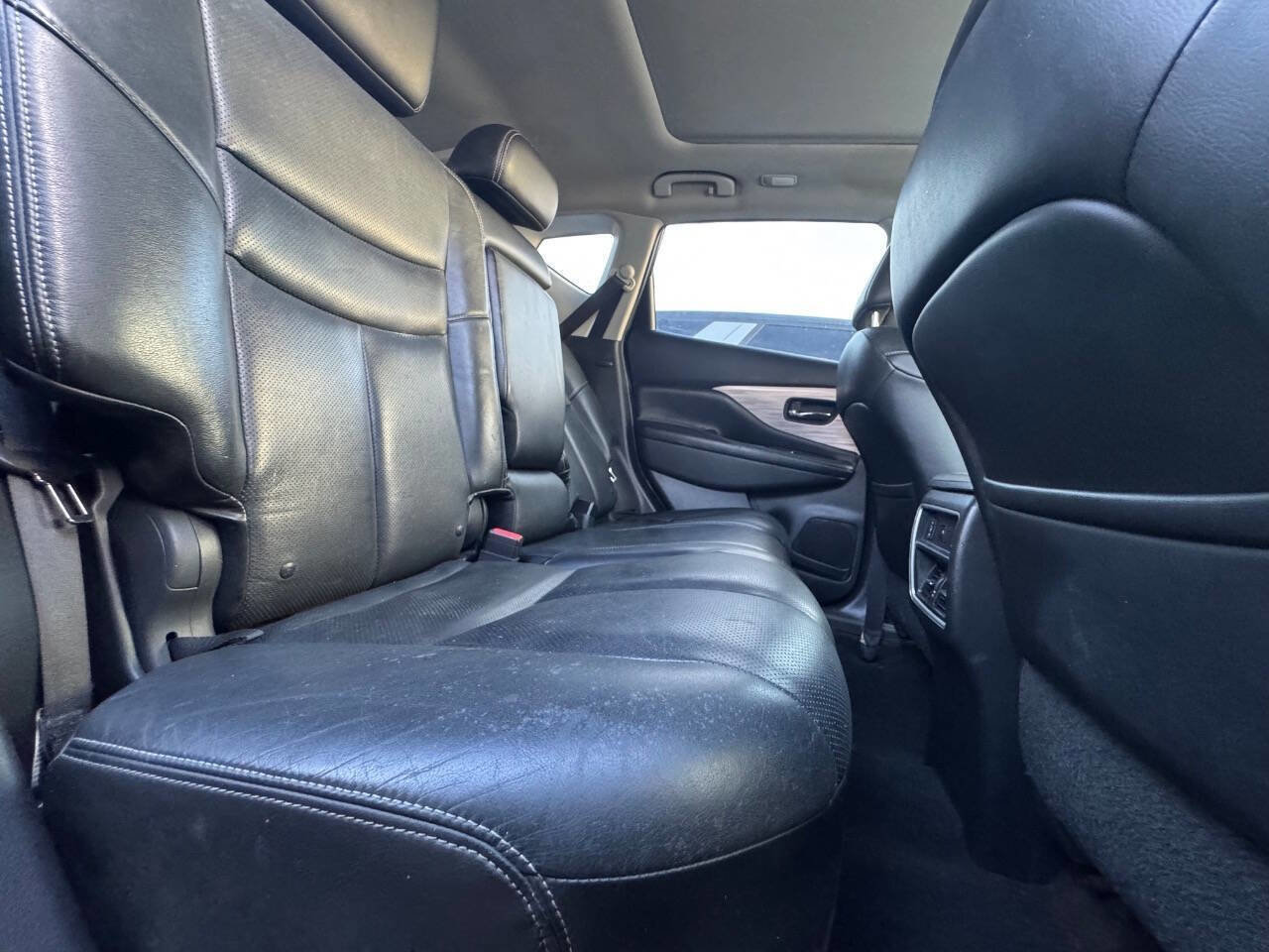 Used 2015 Nissan Murano Platinum w/ Platinum Technology Package image 18