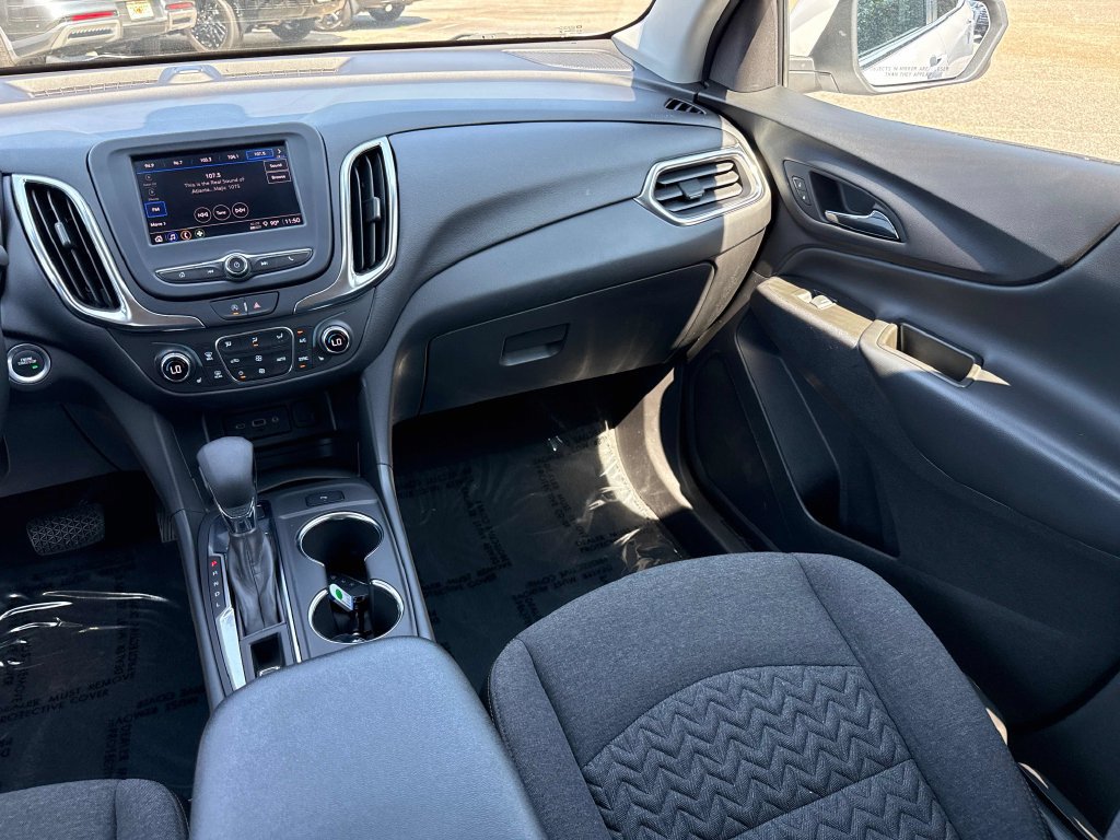 Used 2024 Chevrolet Equinox LT AWD/4WD image 15