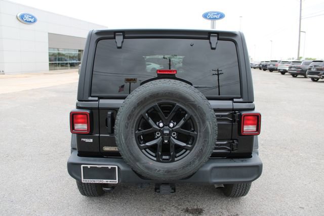 Used 2023 Jeep Wrangler Unlimited Sport AWD/4WD image 6