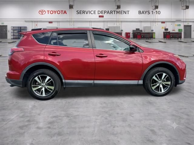 Used 2016 Toyota RAV4 XLE AWD/4WD image 7
