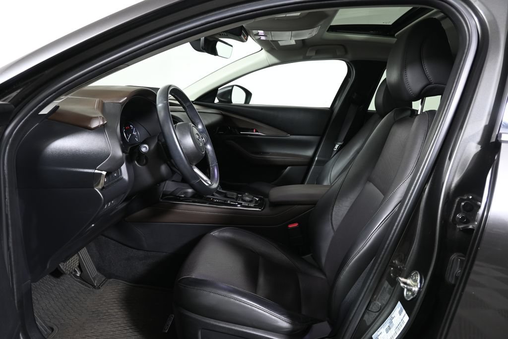 Used 2020 MAZDA CX-30 AWD w/ Premium Package image 3
