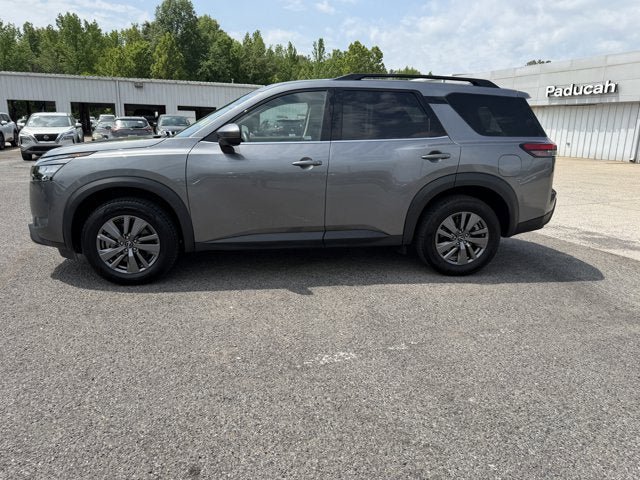 Used 2025 Nissan Pathfinder SV FWD image 6