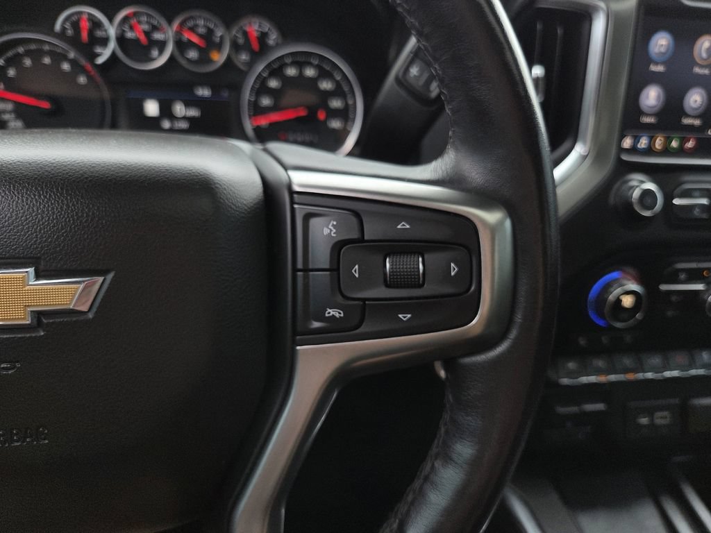 Used 2020 Chevrolet Silverado 1500 LTZ w/ LTZ Premium Package AWD/4WD image 24