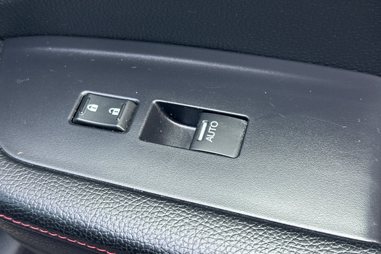 Used 2020 Honda Pilot Black Edition image 22