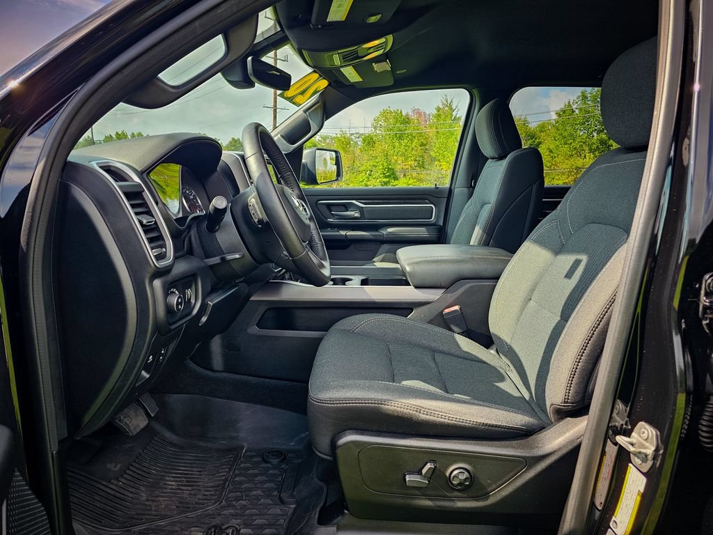 Used 2020 RAM 1500 Big Horn AWD/4WD image 12