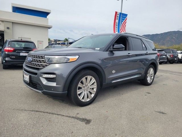 Used 2024 Ford Explorer King Ranch w/ Technology Package image 2