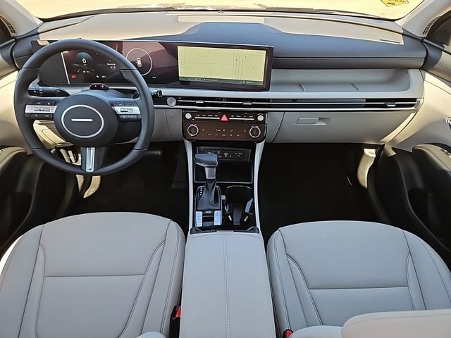 Used 2025 Hyundai Tucson SEL FWD image 9
