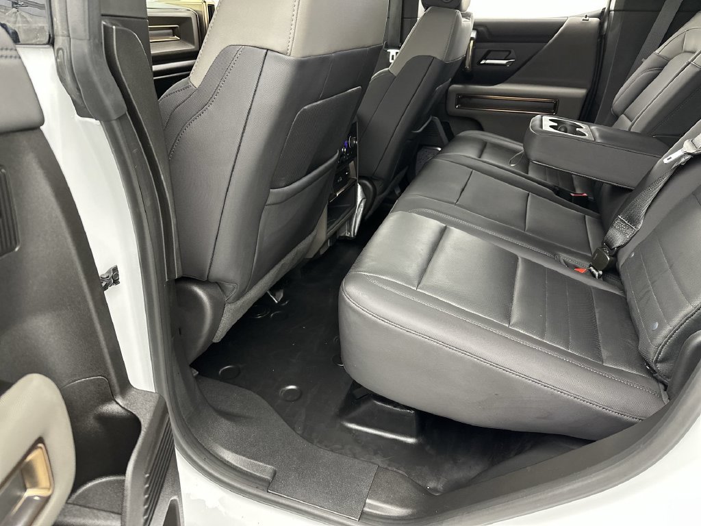 Used 2024 GMC Hummer EV 2X w/ LPO, Illumination Package AWD/4WD image 23