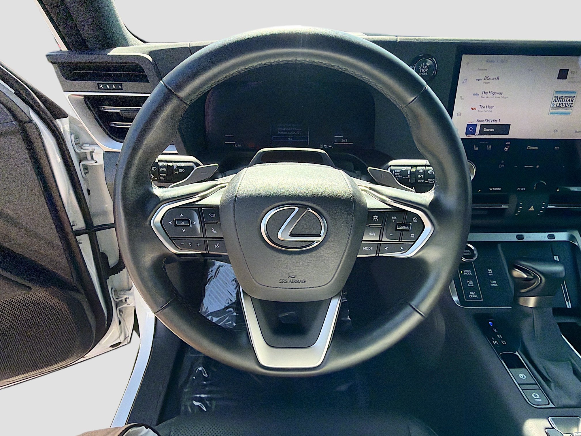 Used 2025 Lexus GX 550 AWD/4WD image 36