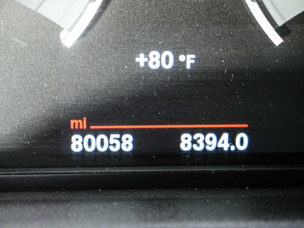 Used 2017 BMW M2 image 9