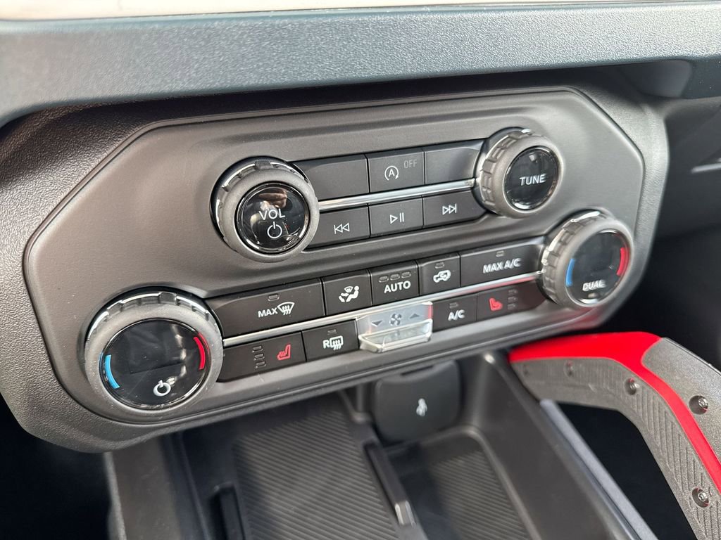 New 2026 Ford Bronco Heritage Edition image 17