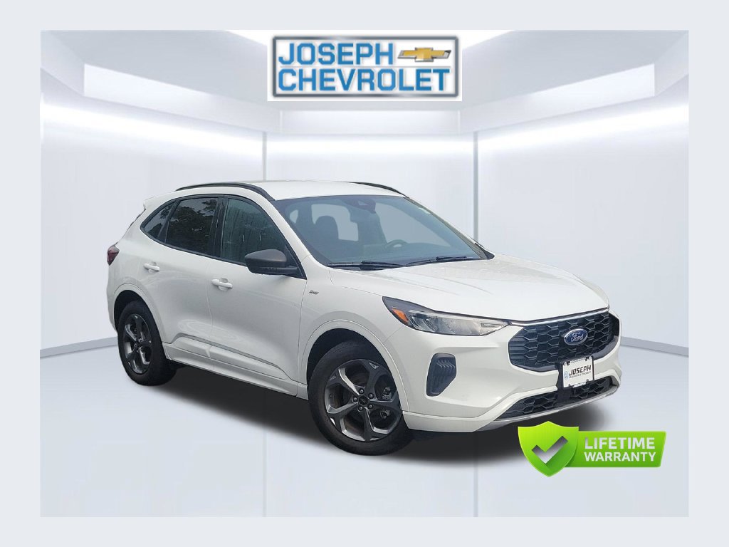 Used 2023 Ford Escape ST-Line w/ Equipment Group 301A