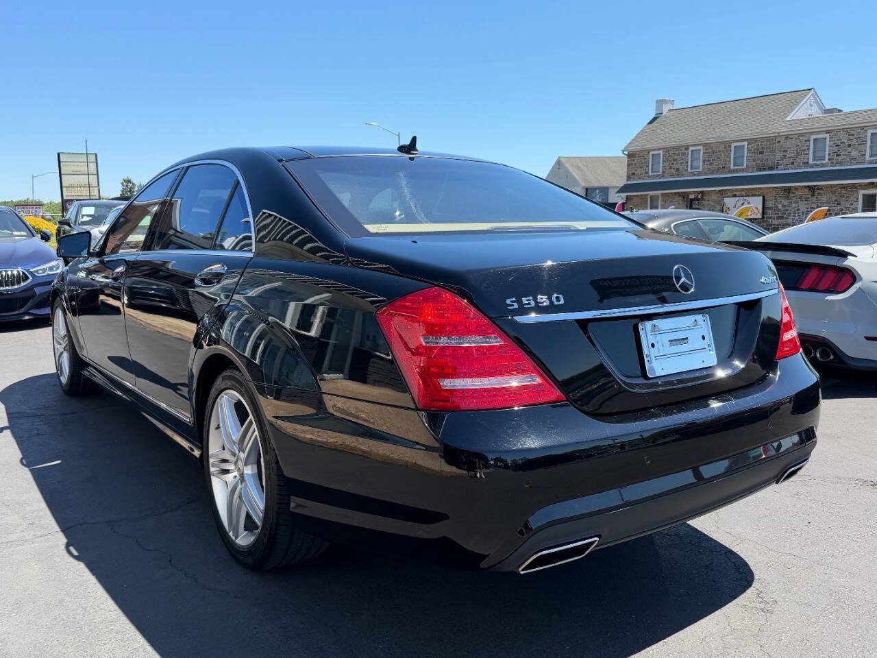 Used 2012 Mercedes-Benz S 550 4MATIC image 6