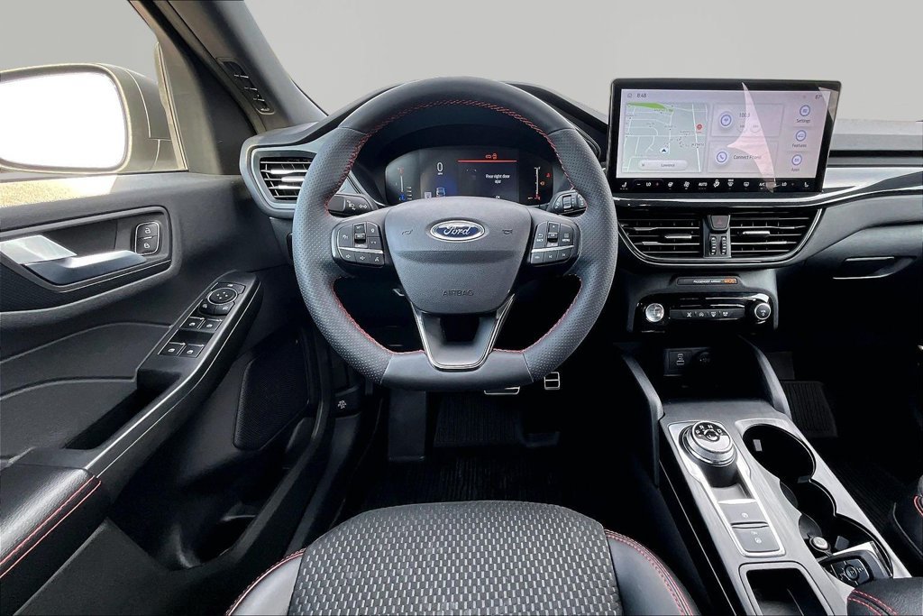 Certified 2023 Ford Escape ST-Line w/ Tech Pack #1 AWD/4WD image 5