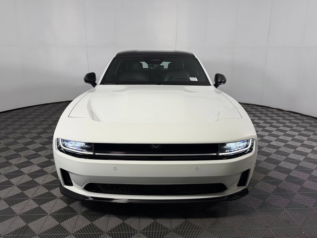 Used 2024 Dodge Charger Daytona R/T w/ Plus Group AWD/4WD image 3